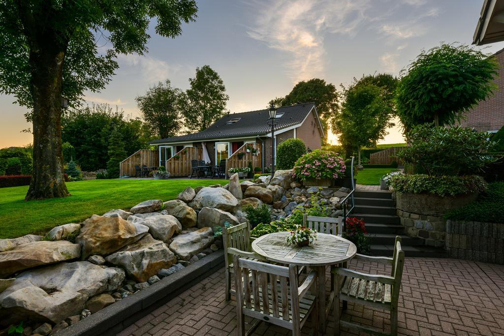 Отель Vakantiewoningen Pinkers Гульпен Экстерьер фото